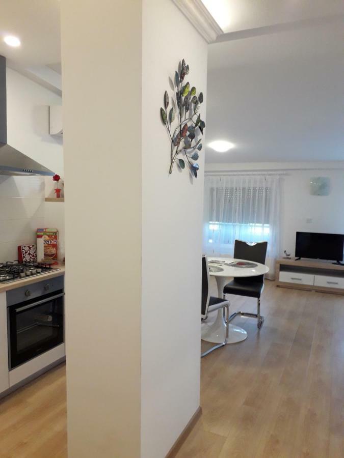 Apartman Mmvg Studio Zagreb Airport Velika Gorica Exteriör bild