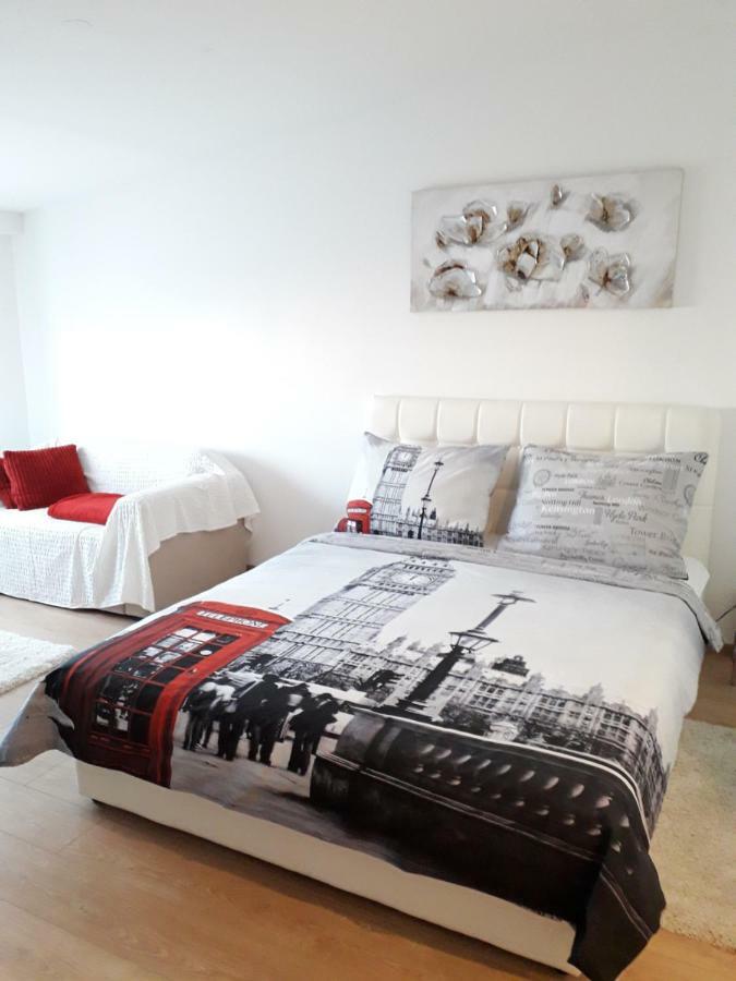 Apartman Mmvg Studio Zagreb Airport Velika Gorica Exteriör bild